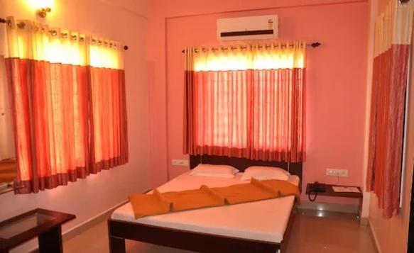 Hotel Mahakal Tulsi Somnath Ngoại thất bức ảnh